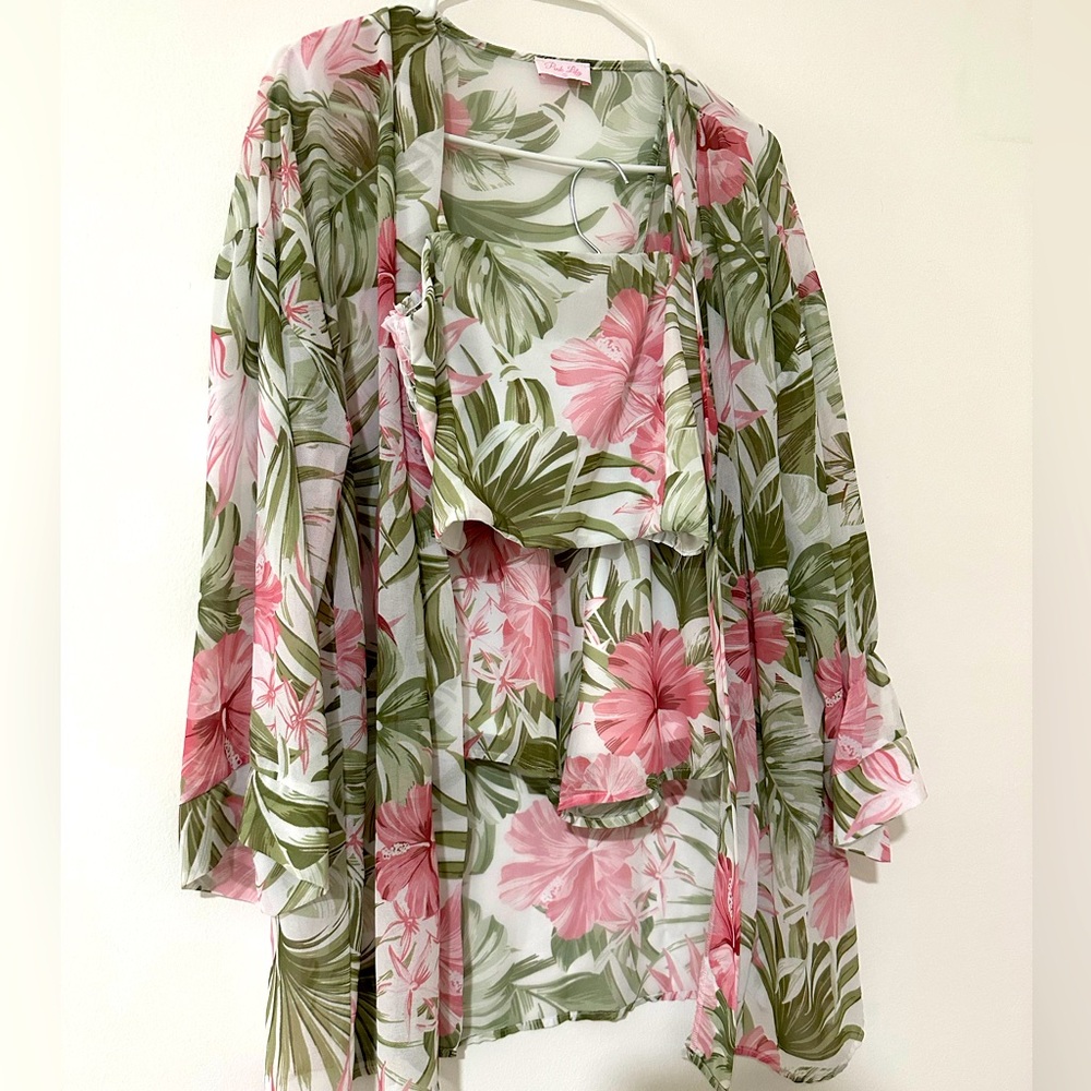 Three piece vacation outfit. NanaMacs. NEW W/O TAGS. Never worn.